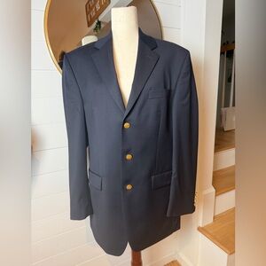 Ralph Lauren Navy Men's Wool Three. Button Classic Blazer with Gold Buttons
